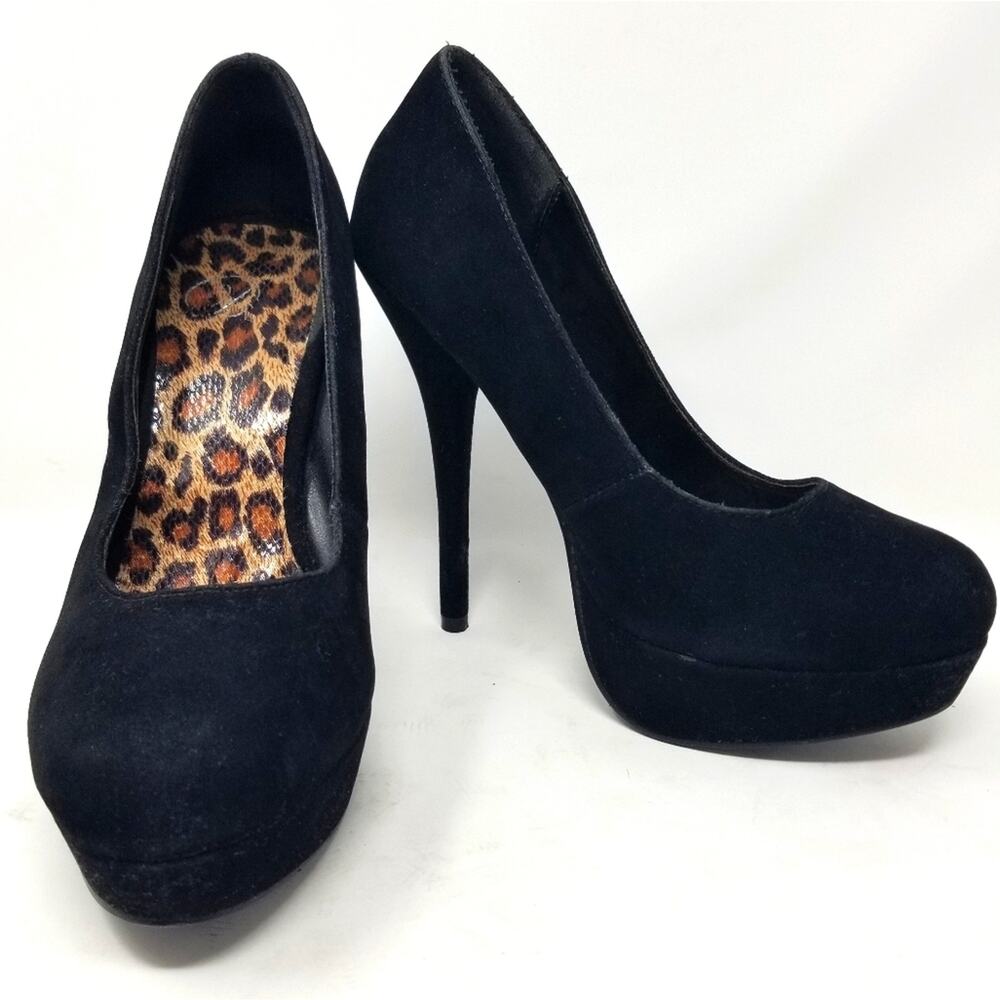 D Black Velvet Platform Heels Size‎ 6 1/2